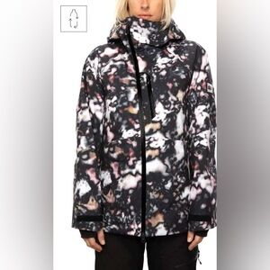 686 Women’s GLCR Hydra Insulated Snowboarding Ski Jacket Small - Abalone Camo